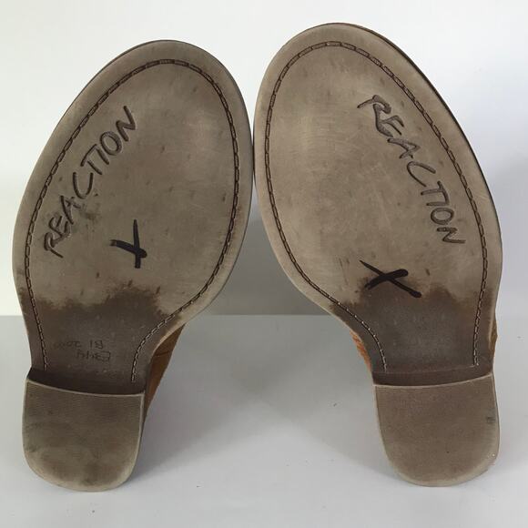 Kenneth Cole Reaction Boots Booties Size 10M Tan Brown Suede Pull On Slight Heel - Picture 11 of 13